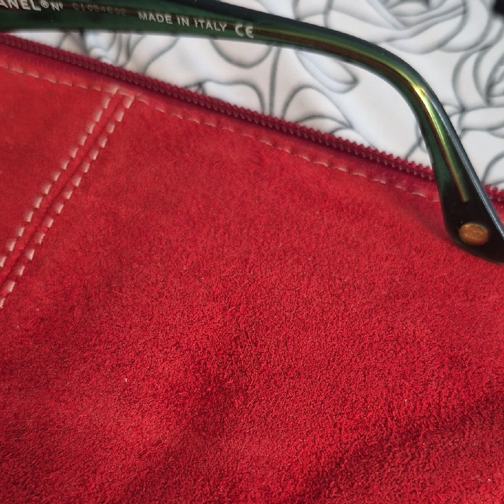 Authentic! Chanel Green / Blue/Sunglasses with Classic Design - Picture 8 of 10